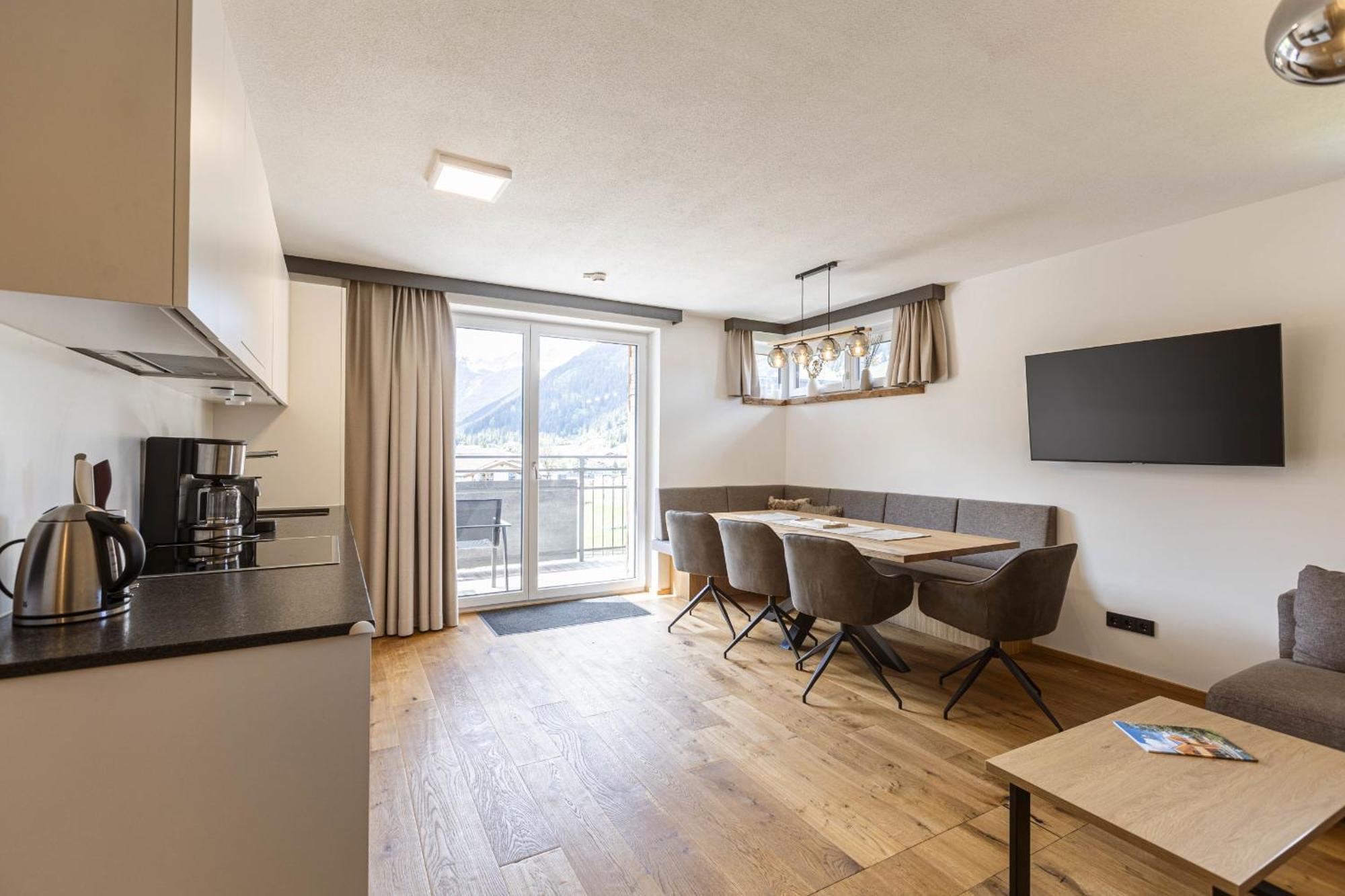 Zugspitz Suites Lermoos By Alps Resorts Kültér fotó